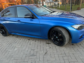 BMW 3 Series foto 9