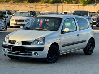 Renault Clio foto 3