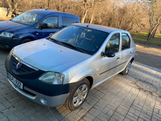 Dacia Logan foto 3