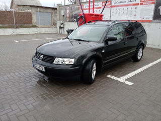 Volkswagen Passat foto 3