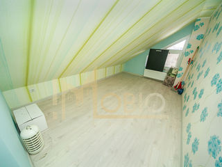 Se vinde apartament in 2 nivele cu 5 camere ,or. Durlesti, str.Tudor Vladimirescu! foto 7