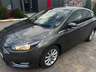 Ford Focus foto 2