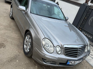 Mercedes E-Class foto 3