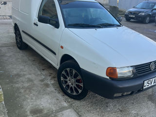 Volkswagen Caddy foto 2