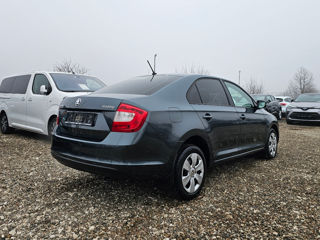 Skoda Rapid foto 4