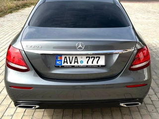 Mercedes E-Class foto 10