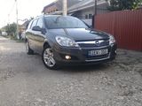 Opel Astra foto 1