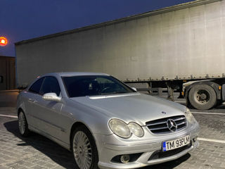 Mercedes CLK-Class foto 2