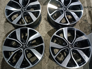 Jante Megane 4 5x114.3 r 17