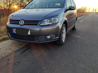 Volkswagen Touran foto 7