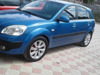 KIA Rio foto 3