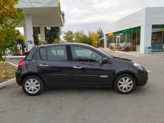 Renault Clio foto 4