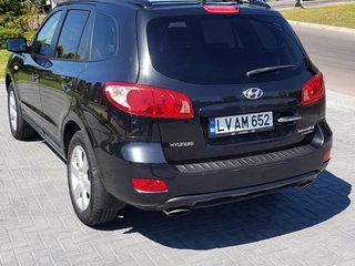 Hyundai Santa FE foto 5