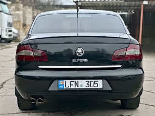 Skoda Superb foto 6