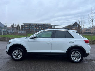 Volkswagen T-Roc foto 3