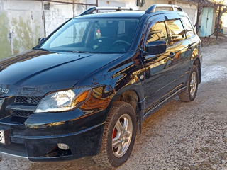 Mitsubishi Outlander foto 9