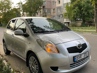 Toyota Yaris foto 3