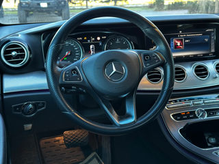 Mercedes E-Class foto 9