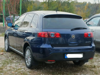 Fiat Croma foto 2