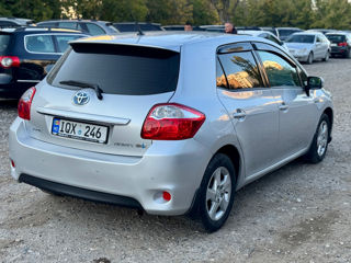 Toyota Auris foto 4