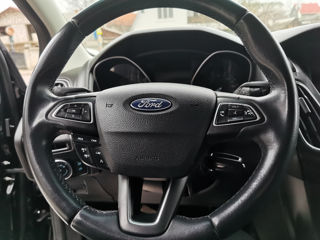 Ford Focus foto 10