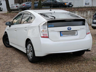 Toyota Prius foto 8