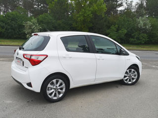 Toyota Yaris foto 2