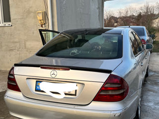 Mercedes E-Class foto 5