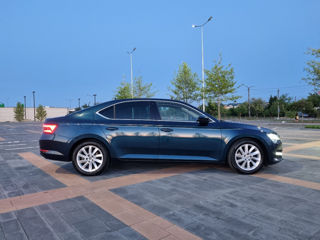 Skoda Superb foto 9