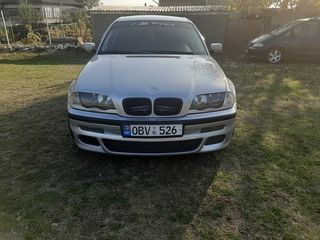 BMW 3 Series foto 1