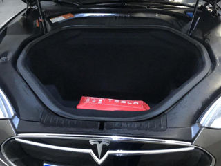 Tesla Model S foto 5