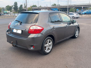 Toyota Auris foto 4