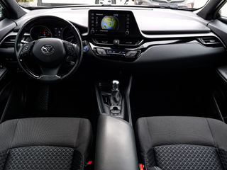 Toyota C-HR foto 7