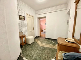 Apartament cu 4 camere, 117 m², Centru, Chișinău foto 3