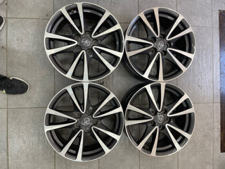 Диски Toyota Original R17 5x114 + датчики давления foto 3