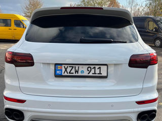 Porsche Cayenne foto 6