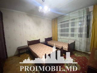 Apartament cu 4 camere, 77 m², Buiucani, Chișinău foto 4