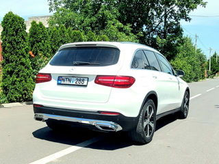 Mercedes GLC foto 5