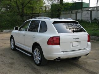 Porsche Cayenne foto 2