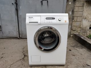 Mașină de spălat Miele W5873WPS Edition 111, 8kg, 16 programe, adusă Germania foto 1