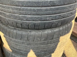 285/45 R20