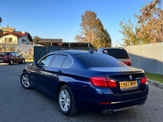 BMW 5 Series foto 5