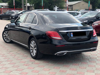 Mercedes E-Class foto 3