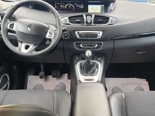 Renault Scenic - Chirie auto / rent car 24/24