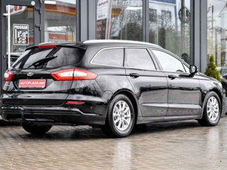 Ford Mondeo foto 3