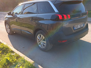 Peugeot 5008 foto 3