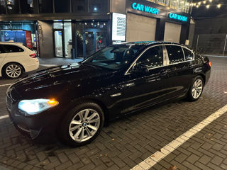 BMW 5 Series foto 13