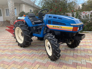 Tractor Japonez Iseki 245 + Plug foto 4