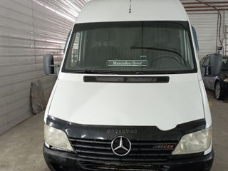 Mercedes 413 foto 3