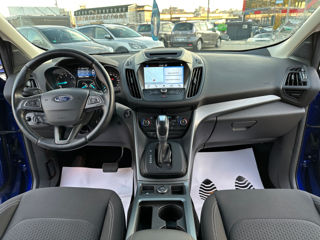 Ford Kuga foto 6